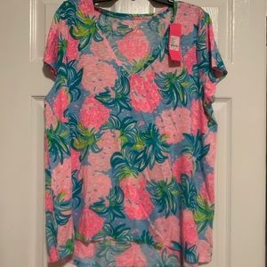 NWT Lilly Pulitzer Pineapple T-shirt
